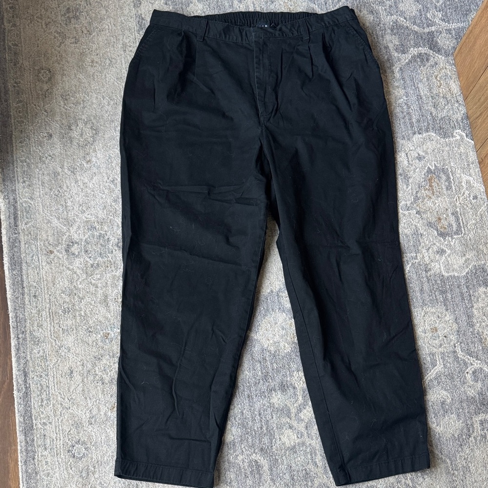 GAP Women's Straight Leg Black Pants